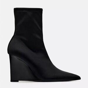 Zara Stretch wedge ankle boot 7 1/2